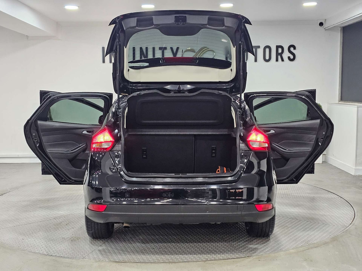 Used Ford Focus 2016 for sale - 77023561: Photo 21