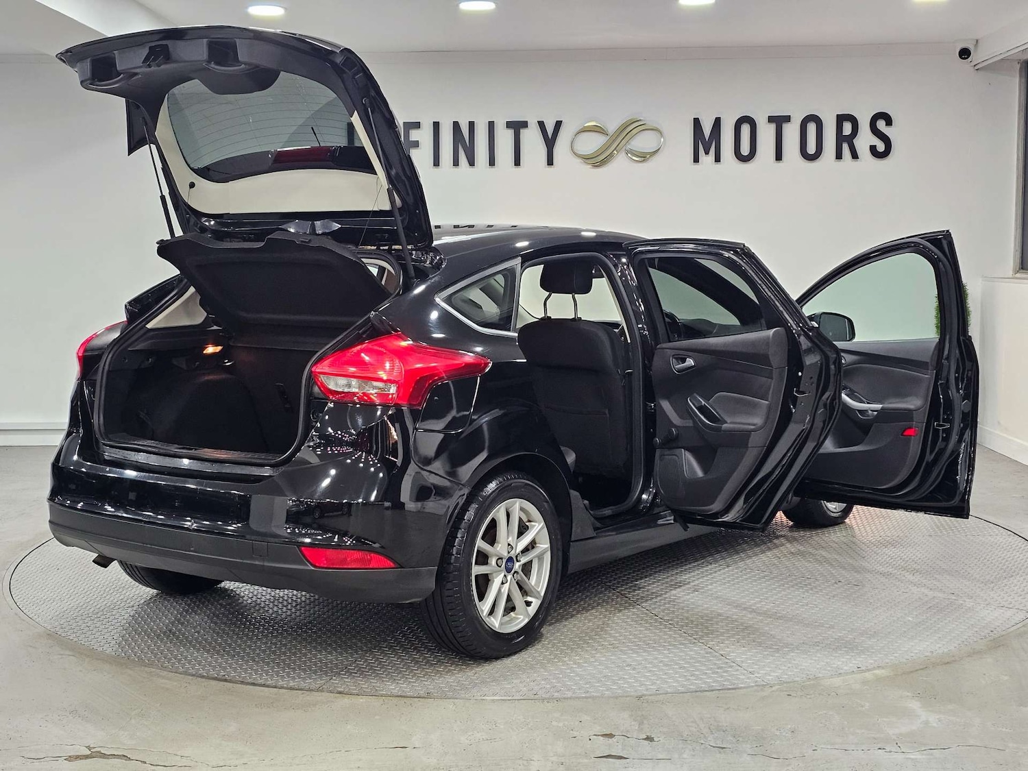 Used Ford Focus 2016 for sale - 77023561: Photo 22