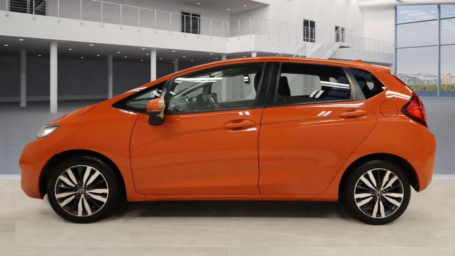 Used Honda Jazz 2016 for sale - 77774310: Photo 8