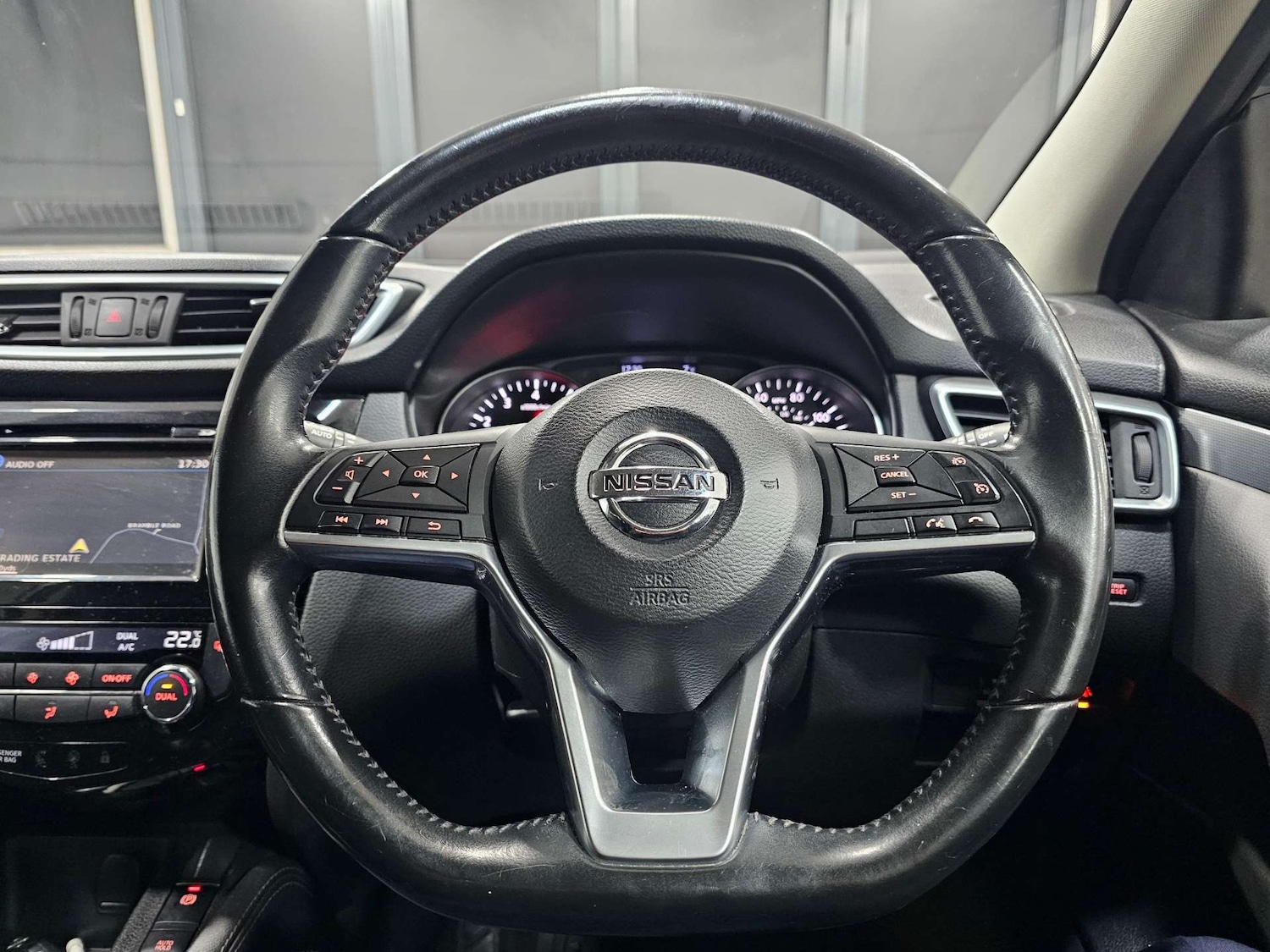 Used Nissan Qashqai 2017 for sale - 76972451: Photo 13