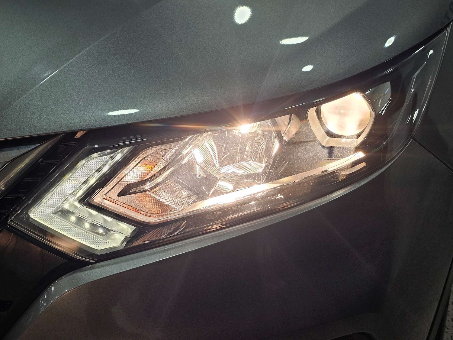 Used Nissan Qashqai 2017 for sale - 76972451: Photo 18