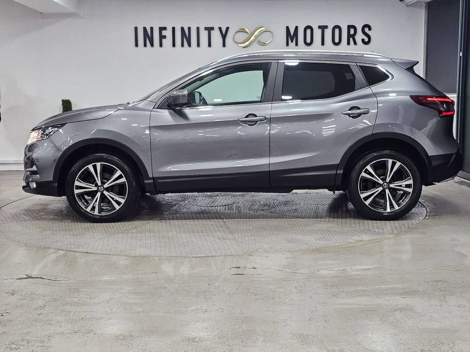 Used Nissan Qashqai 2017 for sale - 76972451: Photo 20