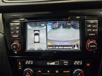 Used Nissan Qashqai 2017 for sale - 76972451: Photo