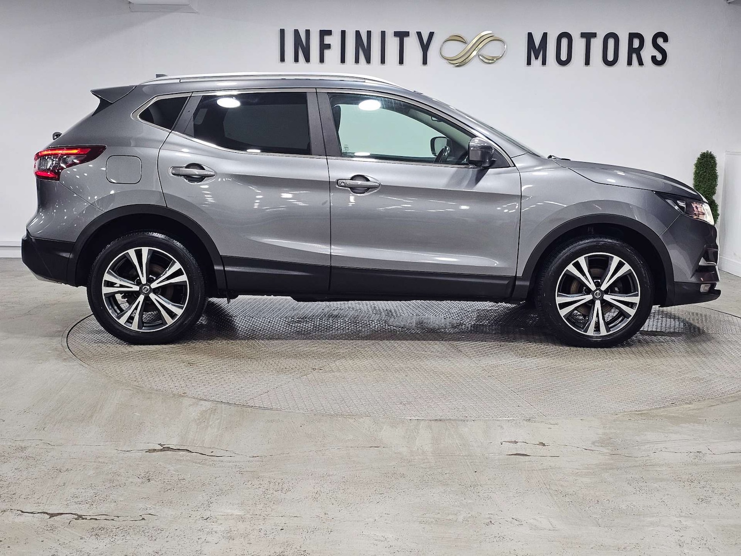 Used Nissan Qashqai 2017 for sale - 76972451: Photo 35