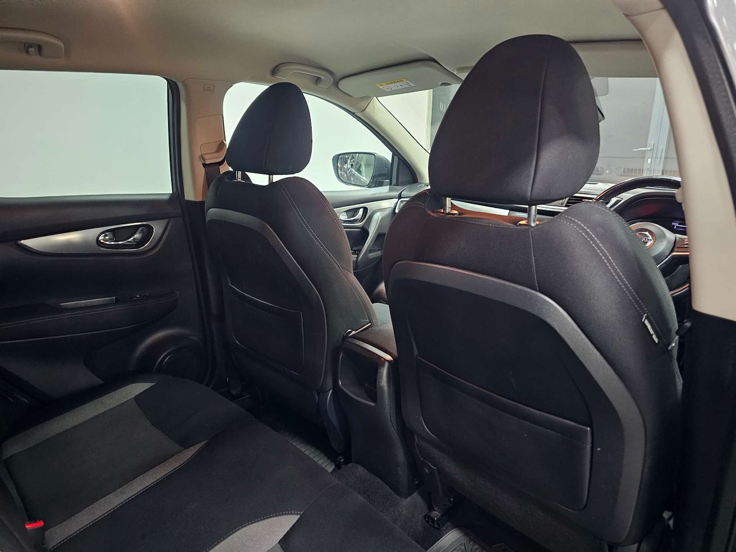 Used Nissan Qashqai 2017 for sale - 76972451: Photo 83