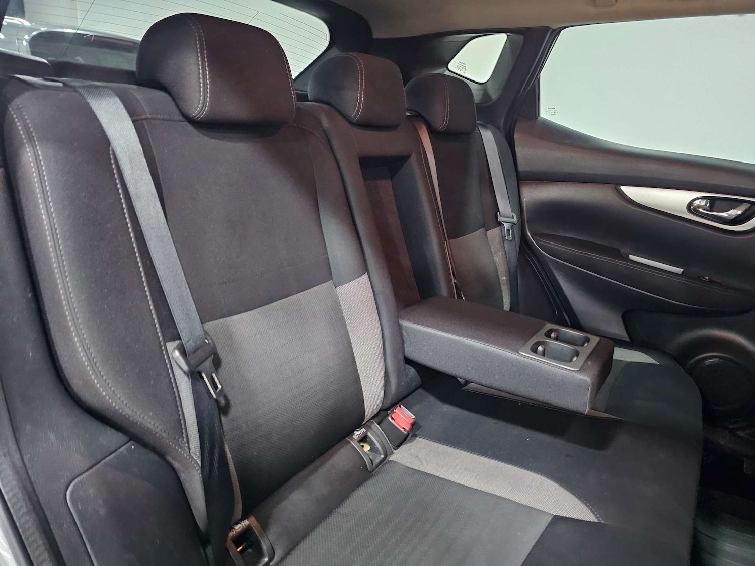 Used Nissan Qashqai 2017 for sale - 76972451: Photo 85