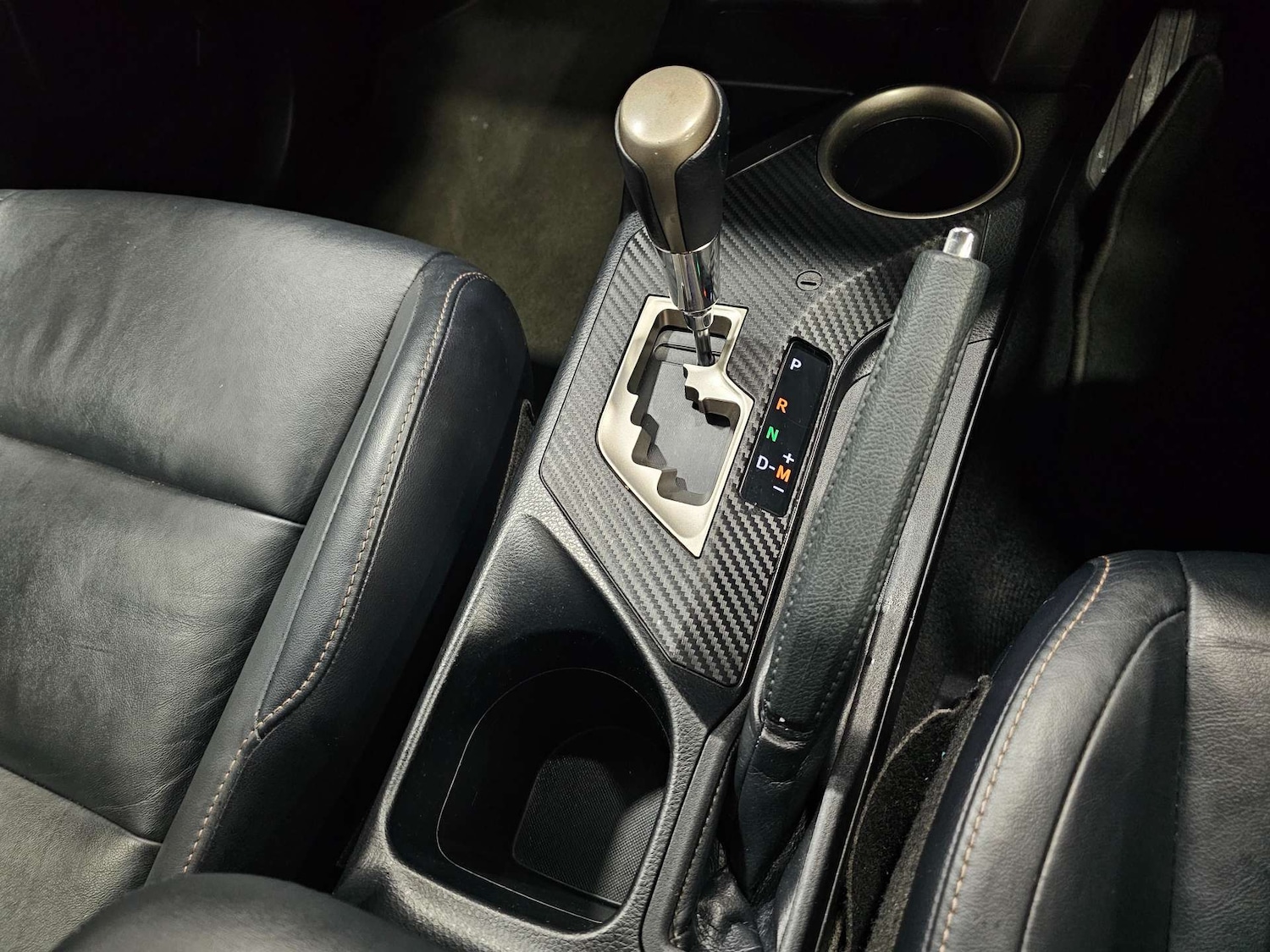 Used Toyota RAV4 2015 for sale - 77245605: Photo 64