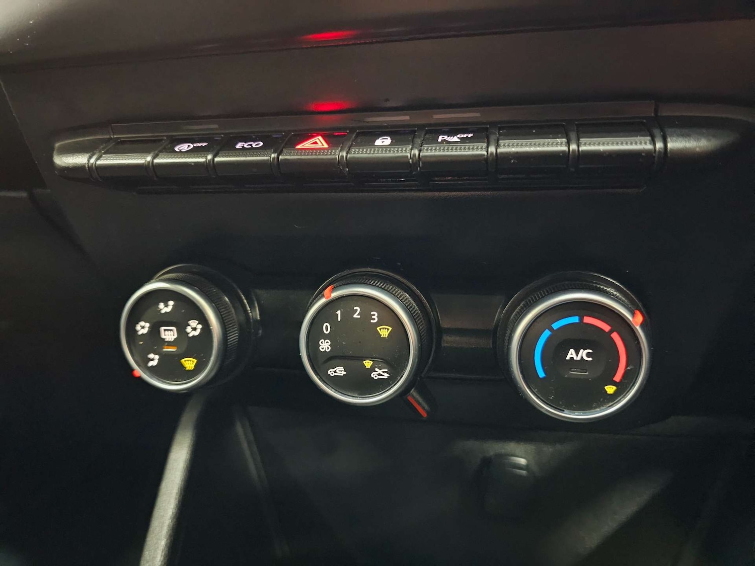 Used Dacia Duster 2019 for sale - 77210022: Photo 62