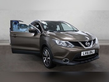 Used Nissan Qashqai 2016 for sale - 76972492: Photo