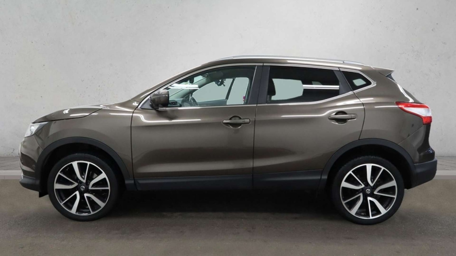 Used Nissan Qashqai 2016 for sale - 76972492: Photo 8