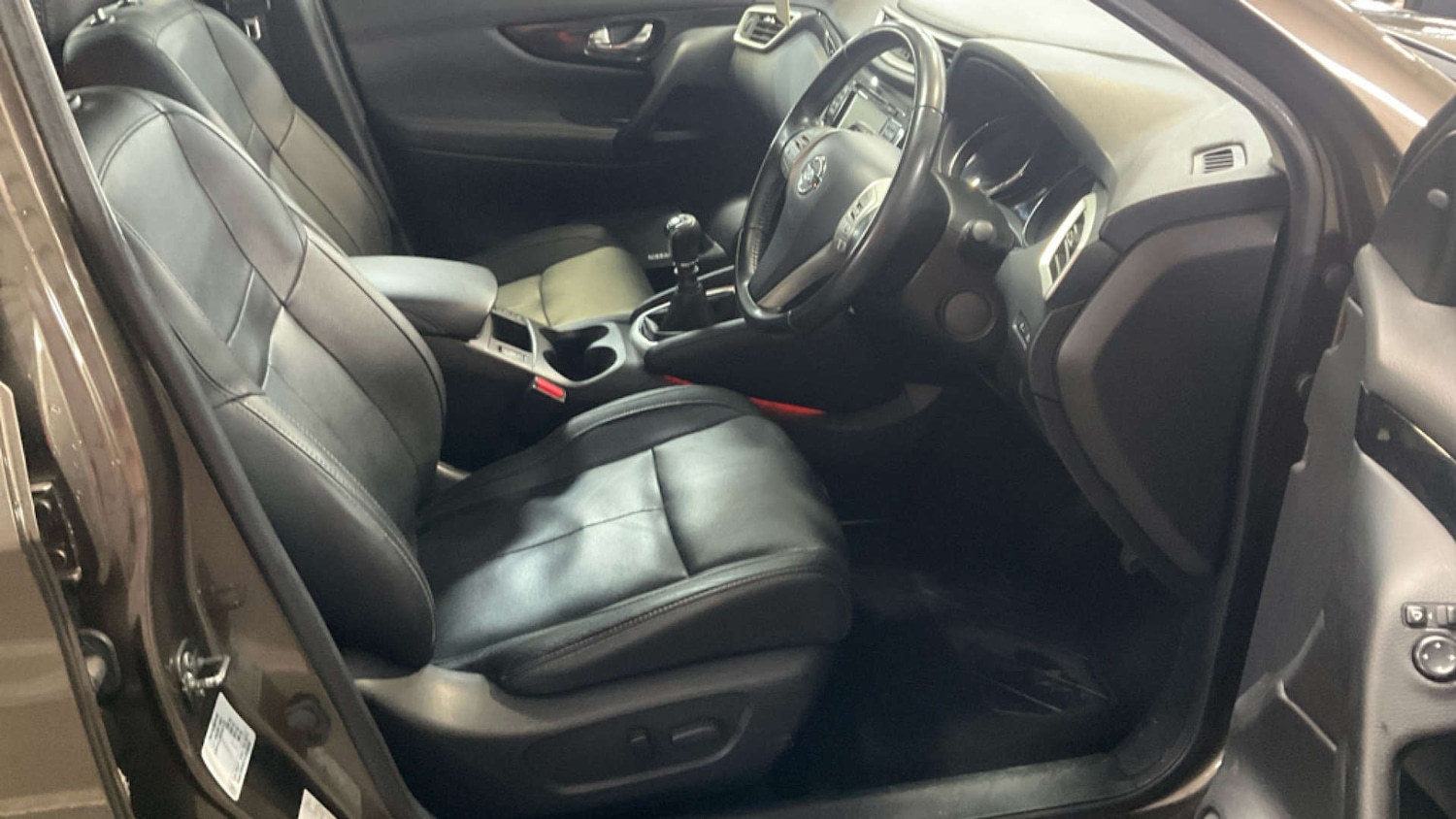 Used Nissan Qashqai 2016 for sale - 76972492: Photo 9