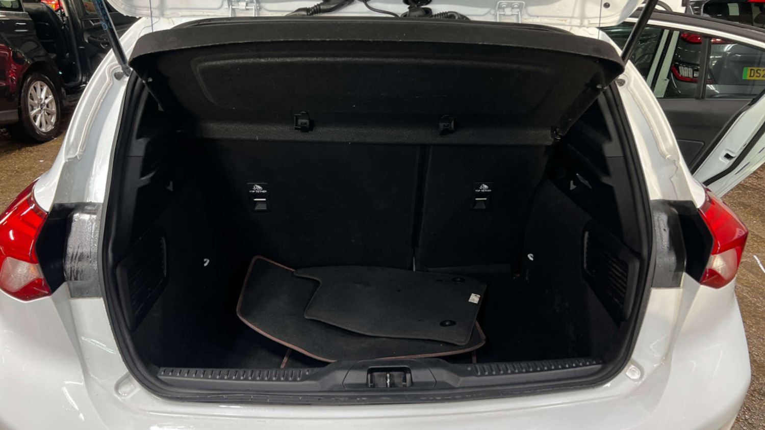 Used Ford Focus 2020 for sale - 77022795: Photo 9