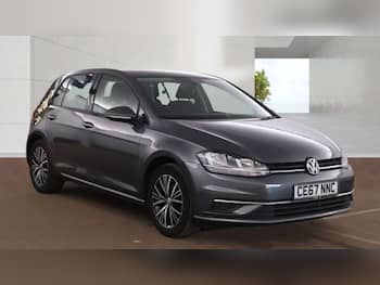 Used Volkswagen Golf 2017 for sale - 79640225: Photo