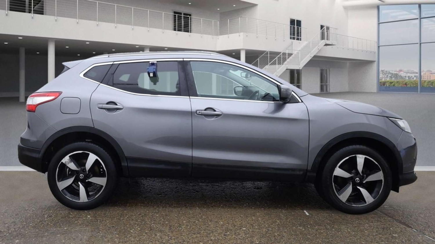 Used Nissan Qashqai 2015 for sale - 76972301: Photo 7