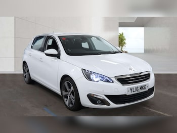 Used Peugeot 308 2016 for sale - 79296712: Photo