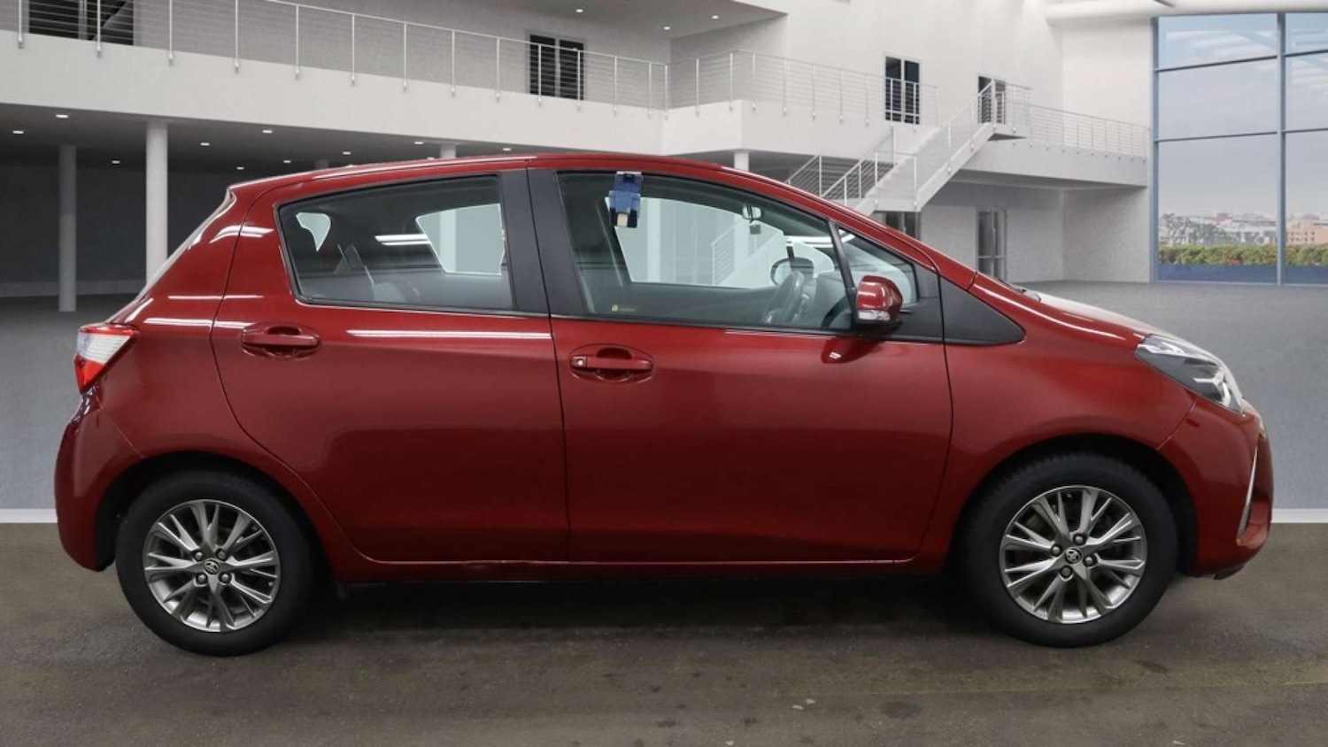 Used Toyota Yaris 2019 for sale - 77025196: Photo 6