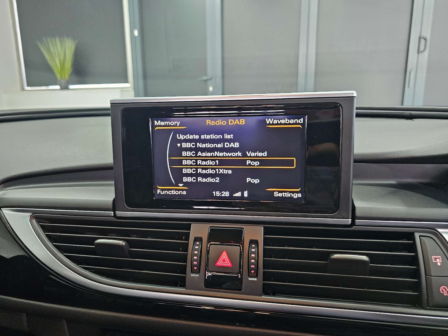 Used Audi A6 2014 for sale - 76972310: Photo 70