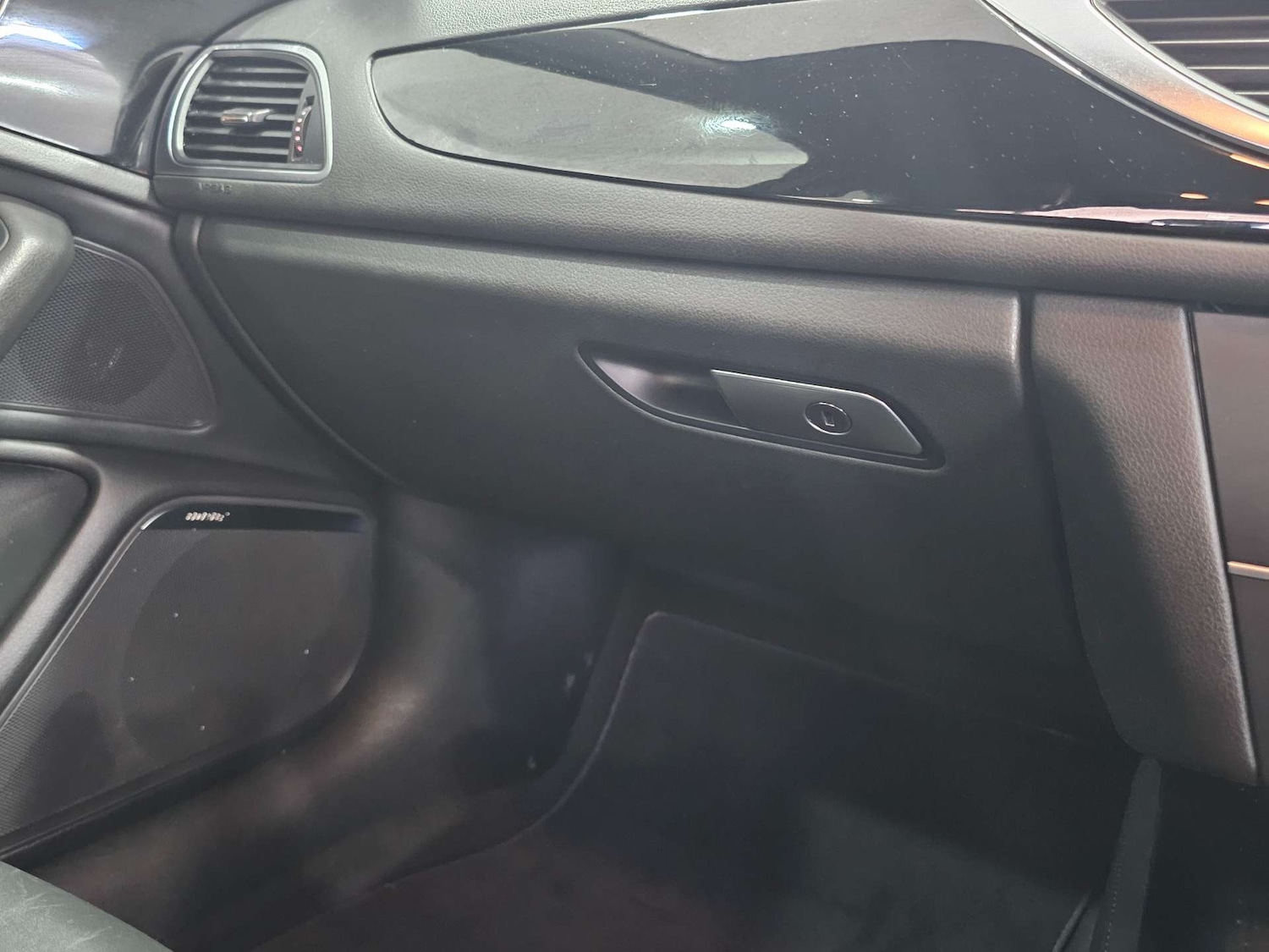 Used Audi A6 2014 for sale - 76972310: Photo 75