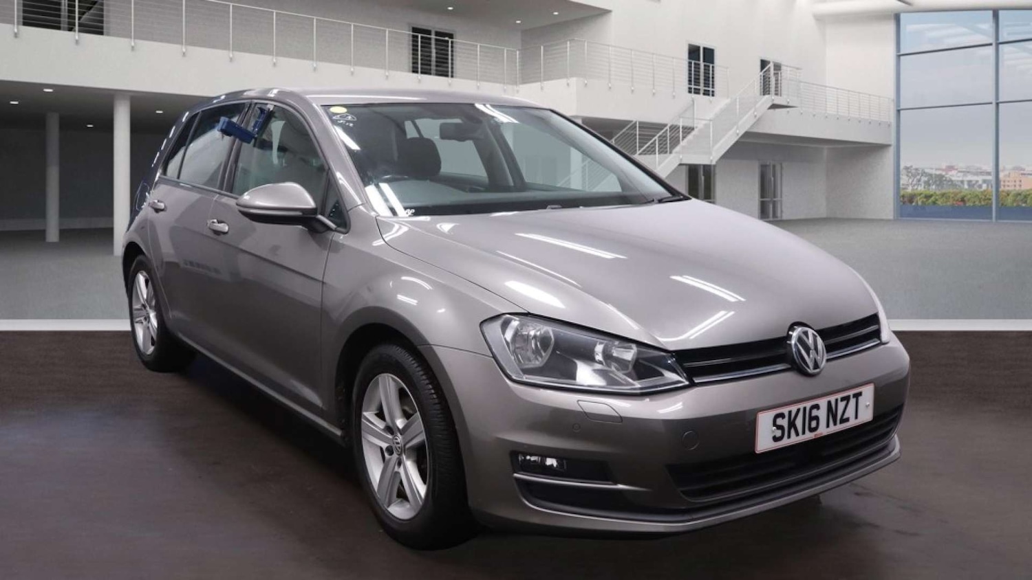Used Volkswagen Golf 2016 for sale - 76972311: Photo 1