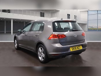 Used Volkswagen Golf 2016 for sale - 76972311: Photo