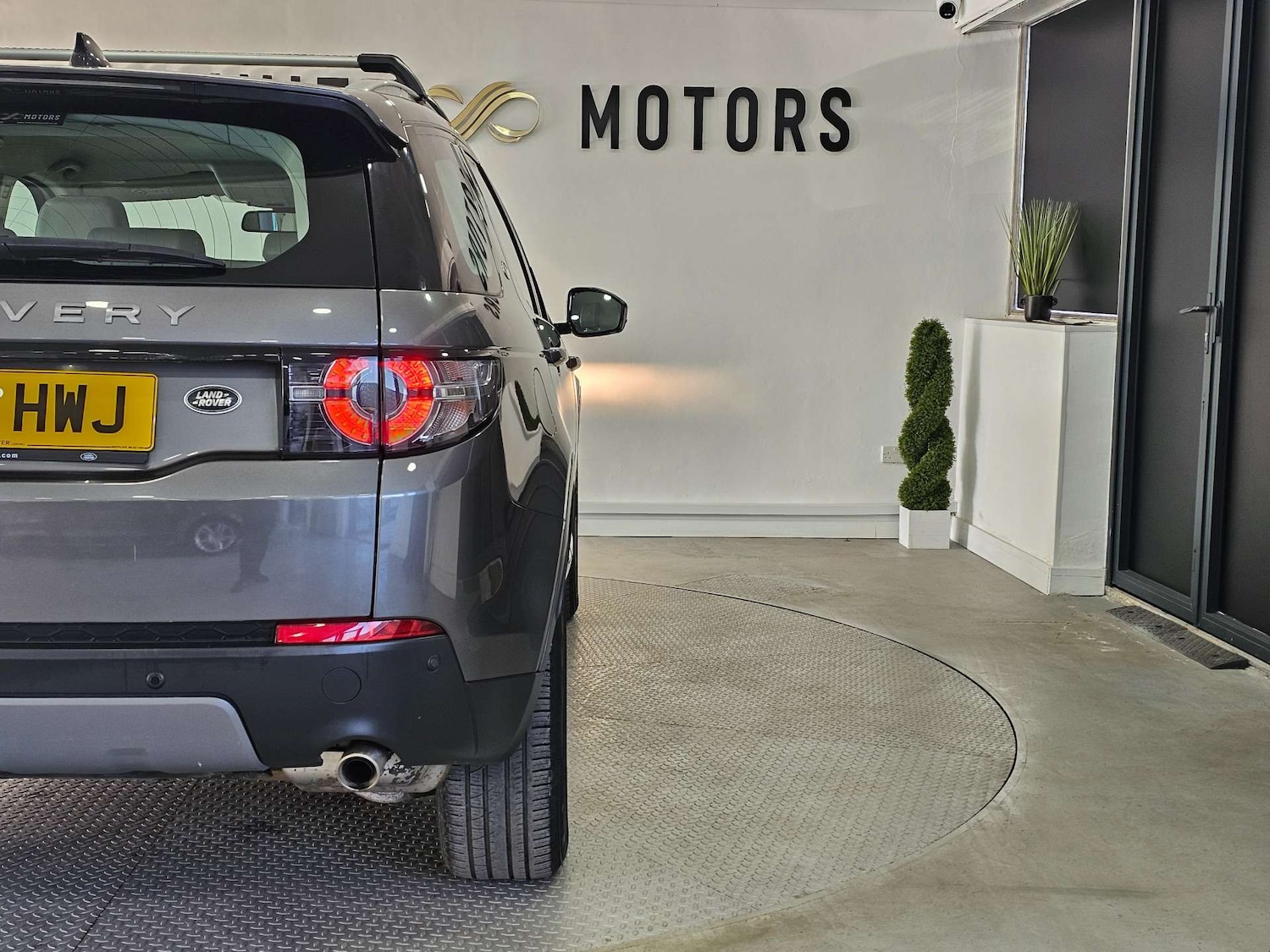 Used Land Rover Discovery Sport 2016 for sale - 77983801: Photo 30