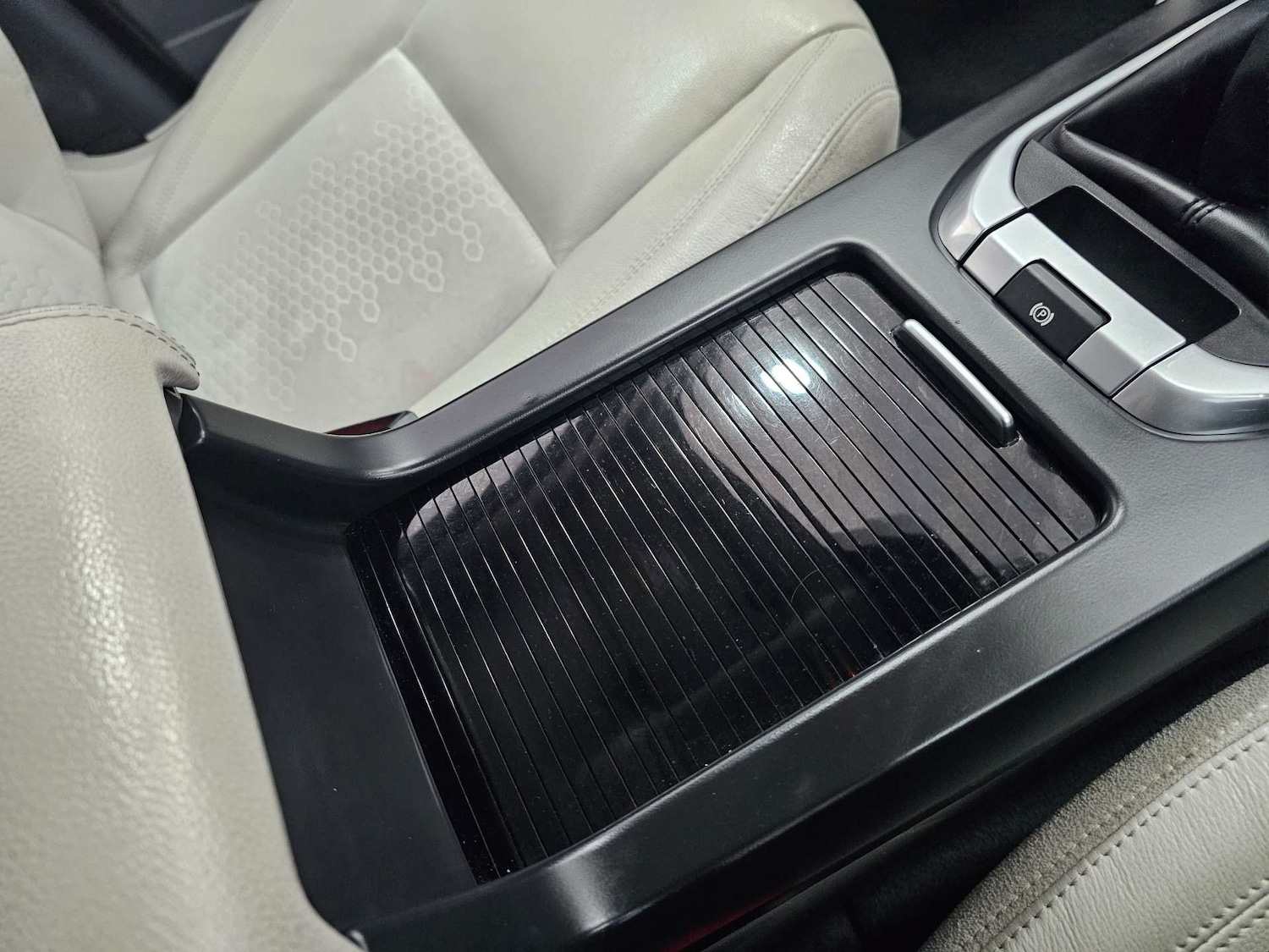 Used Land Rover Discovery Sport 2016 for sale - 77983801: Photo 61