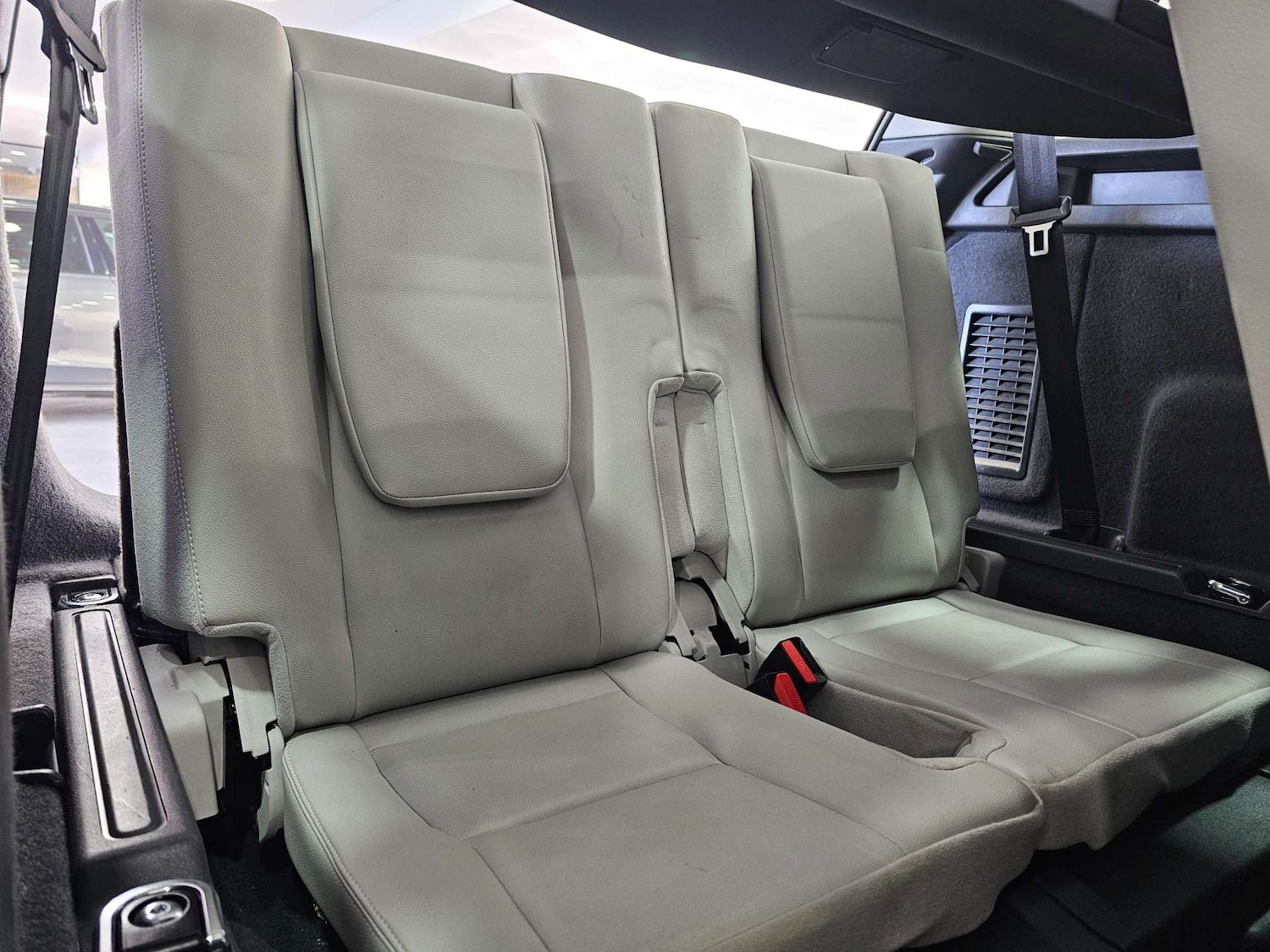 Used Land Rover Discovery Sport 2016 for sale - 77983801: Photo 89