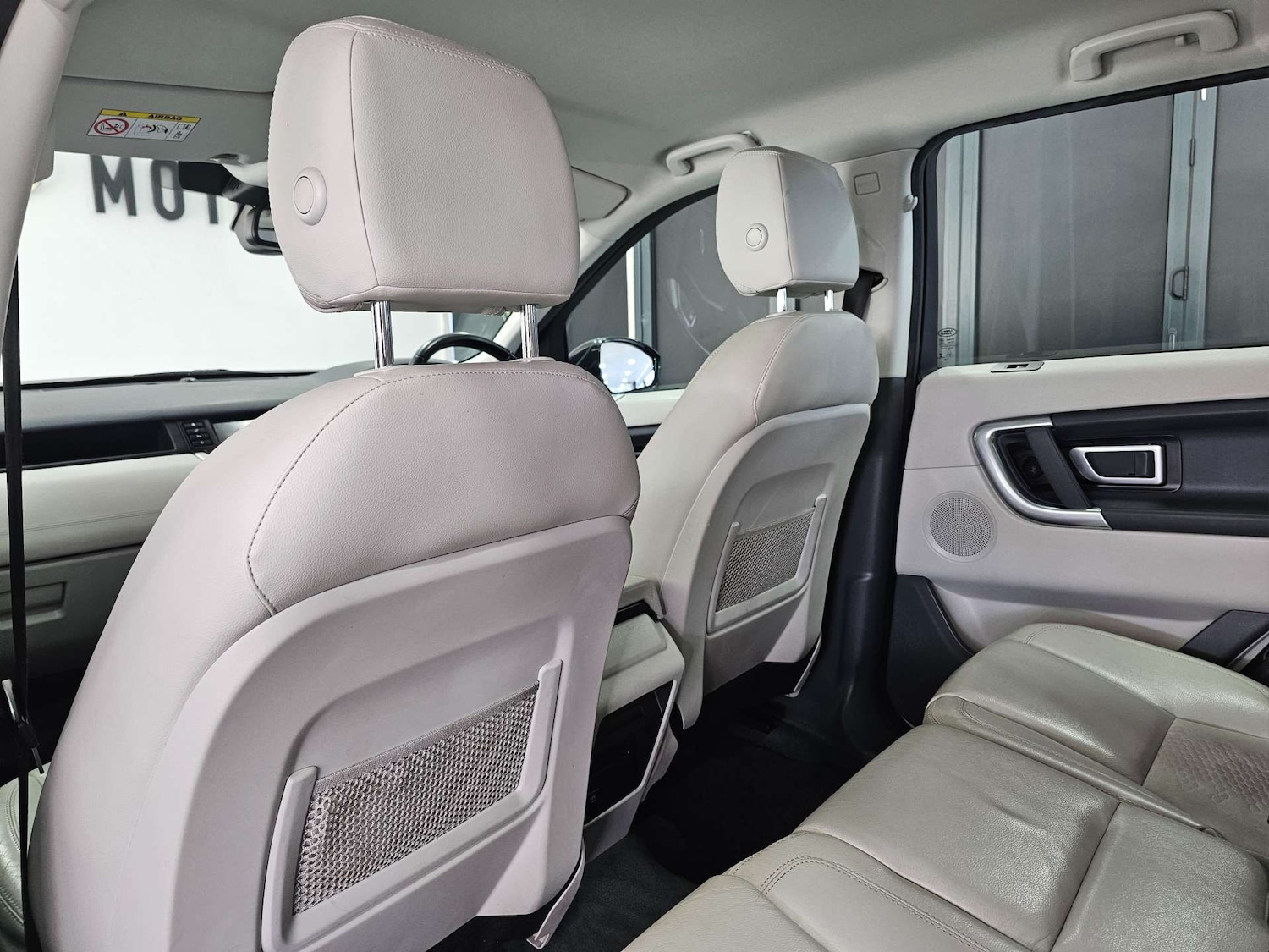 Used Land Rover Discovery Sport 2016 for sale - 77983801: Photo 94