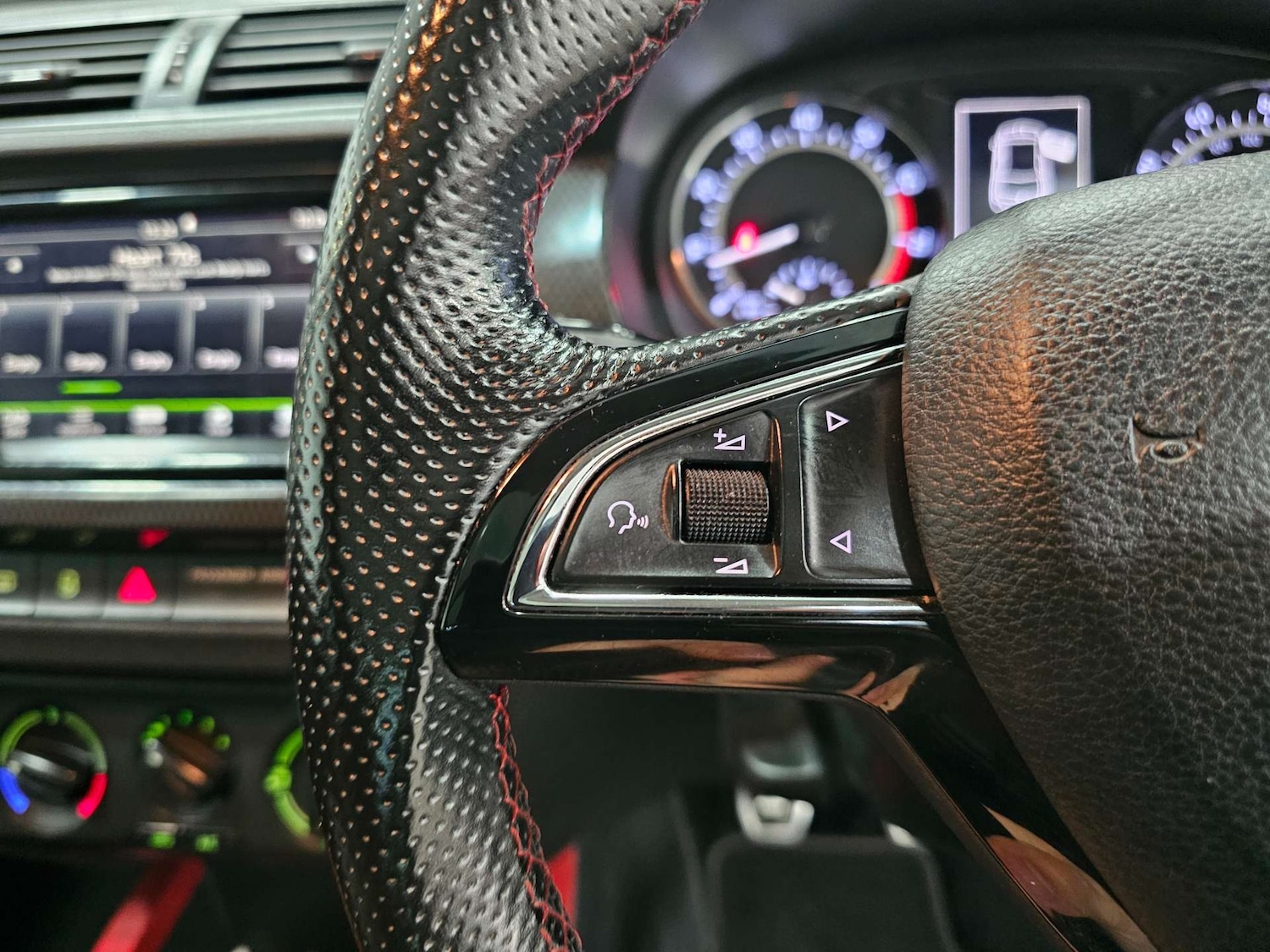 Used Skoda Fabia 2016 for sale - 77136374: Photo 53