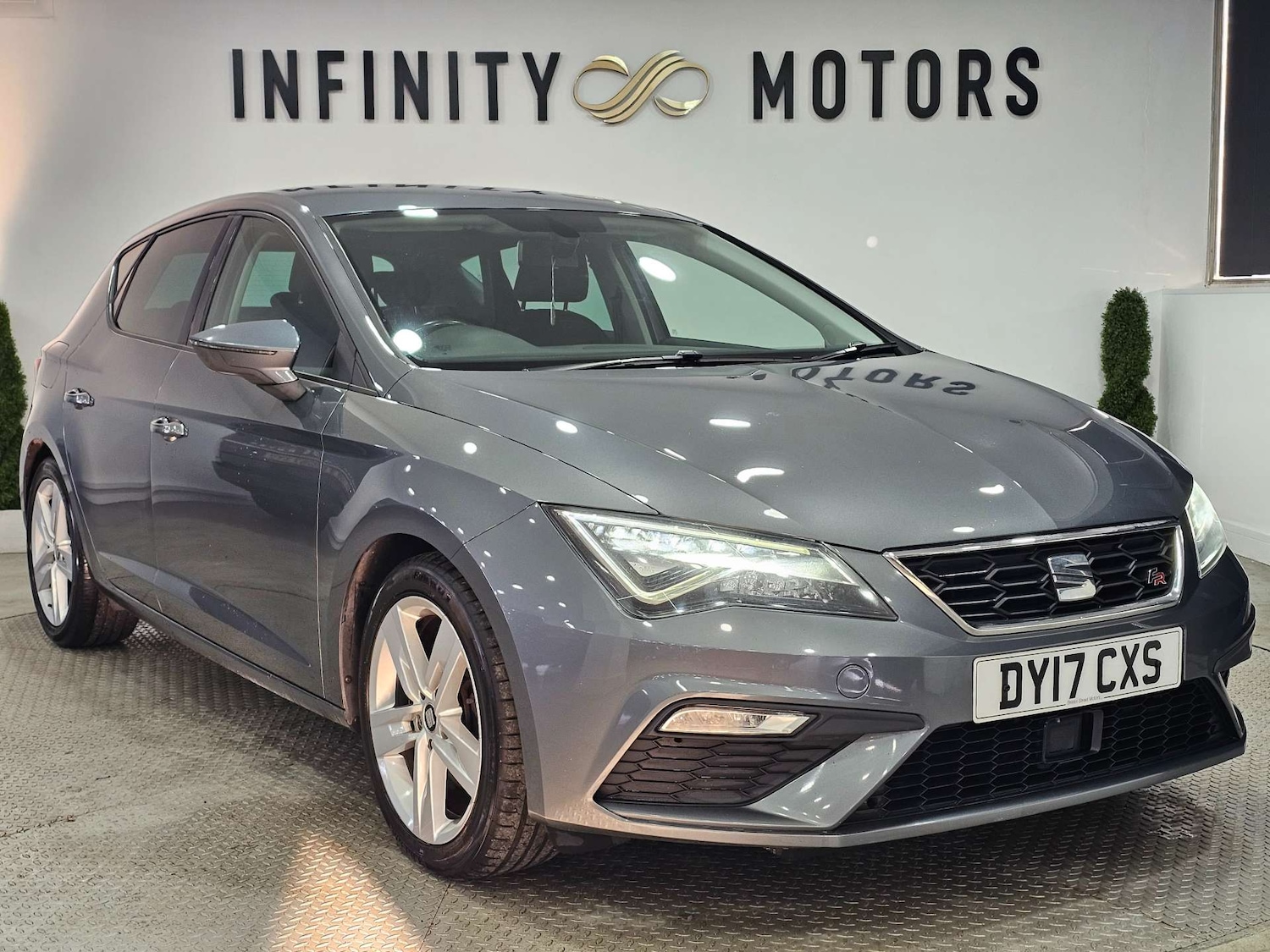 Used SEAT Leon 2017 for sale - 77088705: Photo 1
