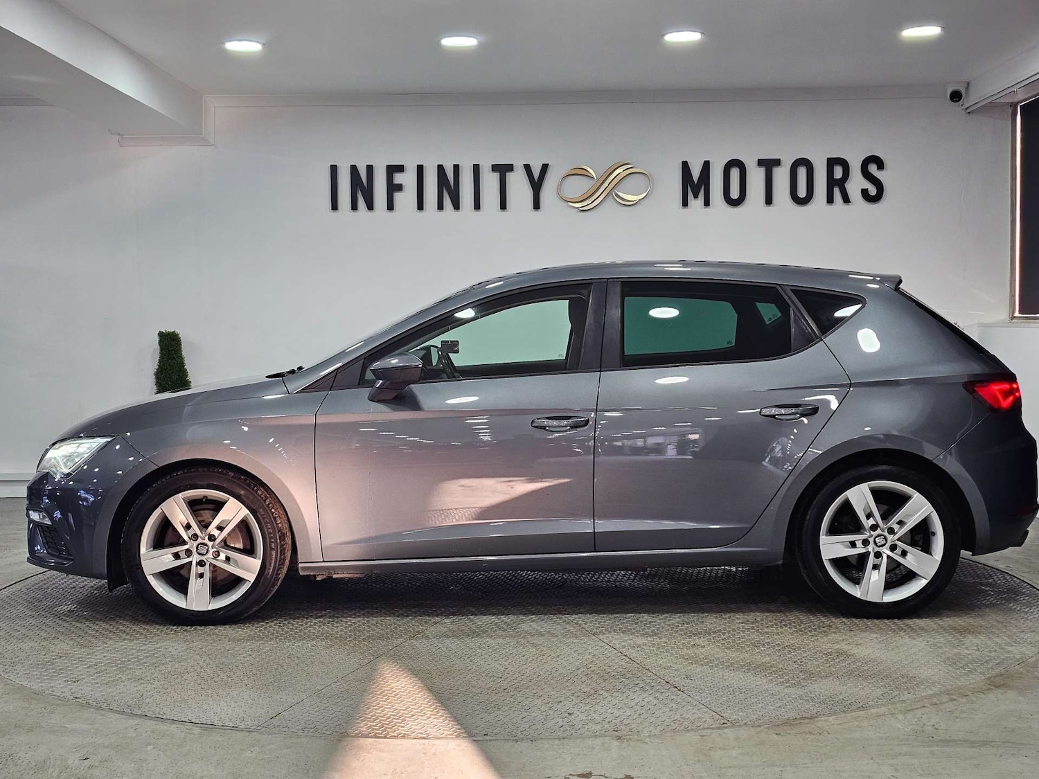 Used SEAT Leon 2017 for sale - 77088705: Photo 20