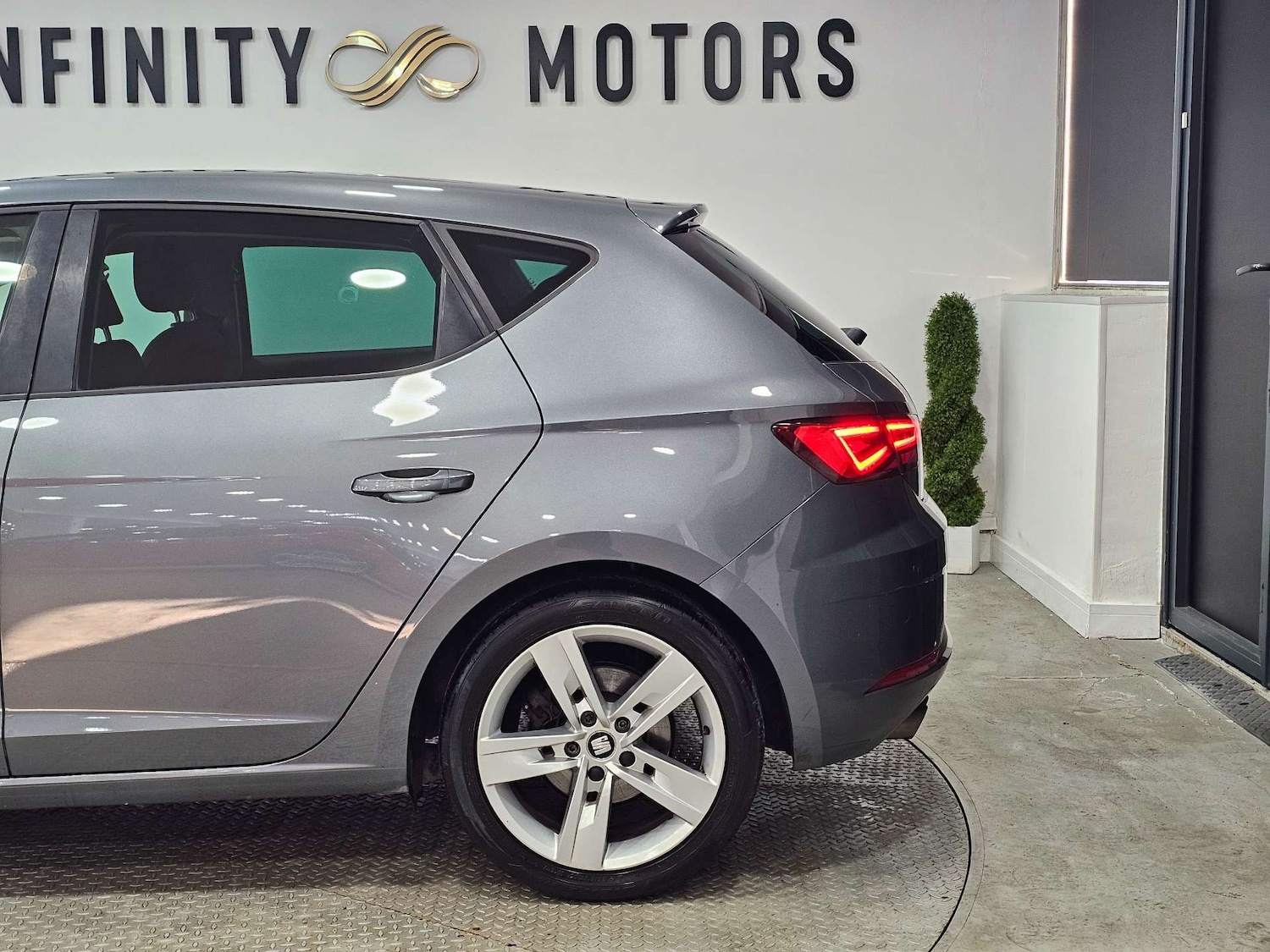 Used SEAT Leon 2017 for sale - 77088705: Photo 22