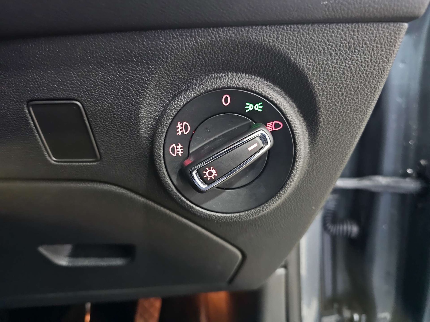 Used SEAT Leon 2017 for sale - 77088705: Photo 51