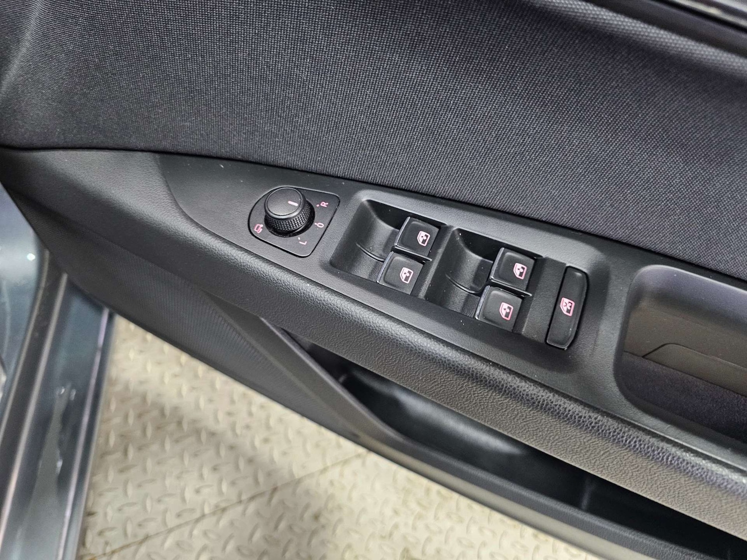 Used SEAT Leon 2017 for sale - 77088705: Photo 75