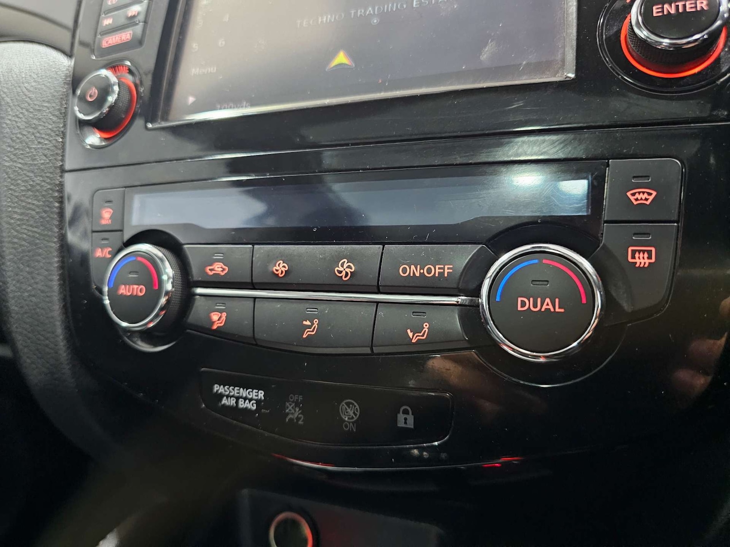 Used Nissan Qashqai 2016 for sale - 76972327: Photo 52