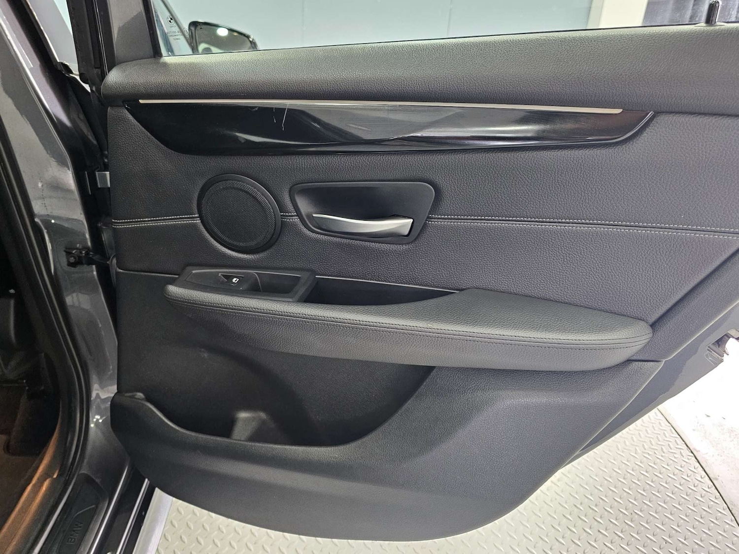 Used BMW 2 Series 2015 for sale - 78134640: Photo 55