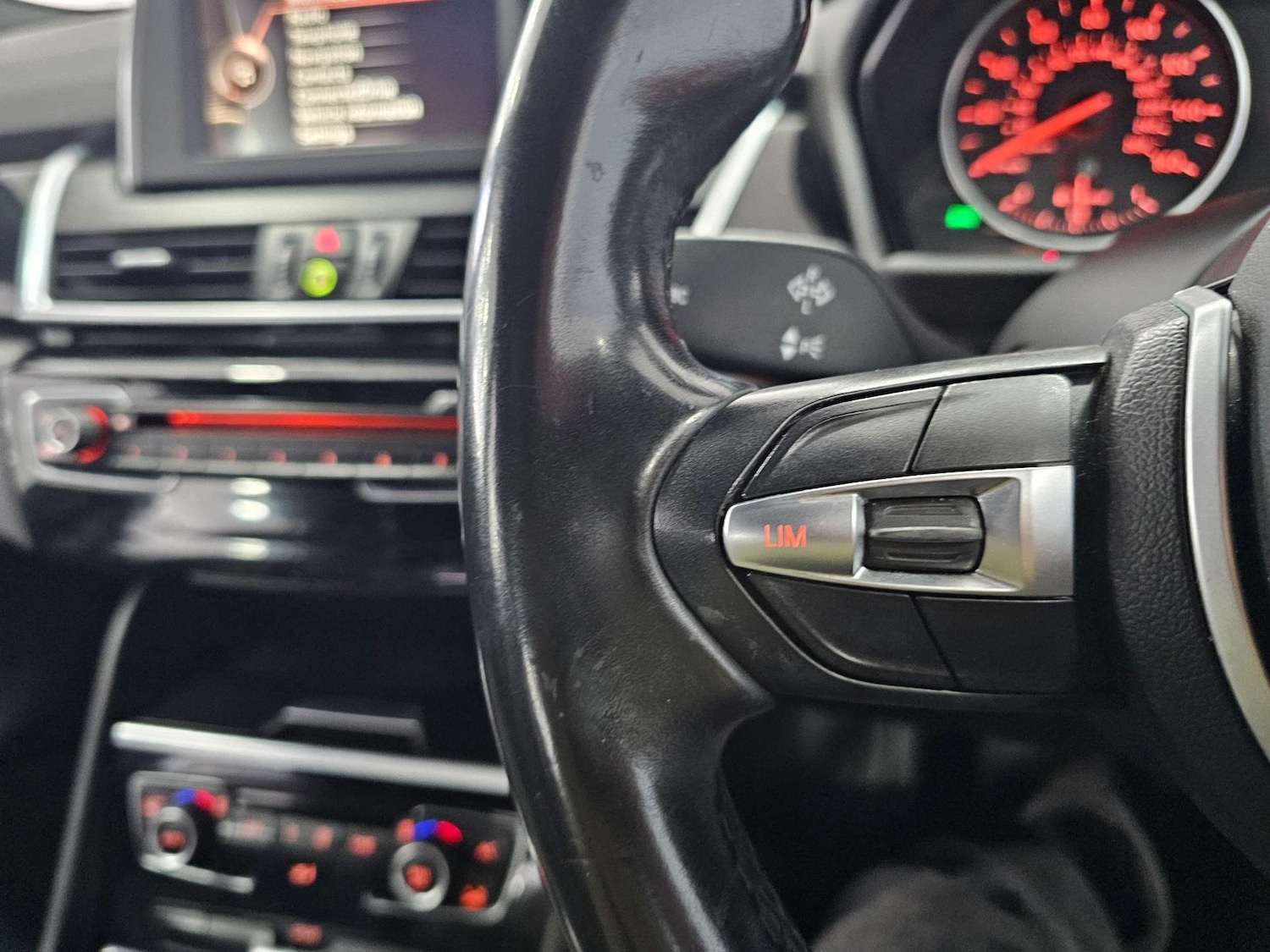 Used BMW 2 Series 2015 for sale - 78134640: Photo 64