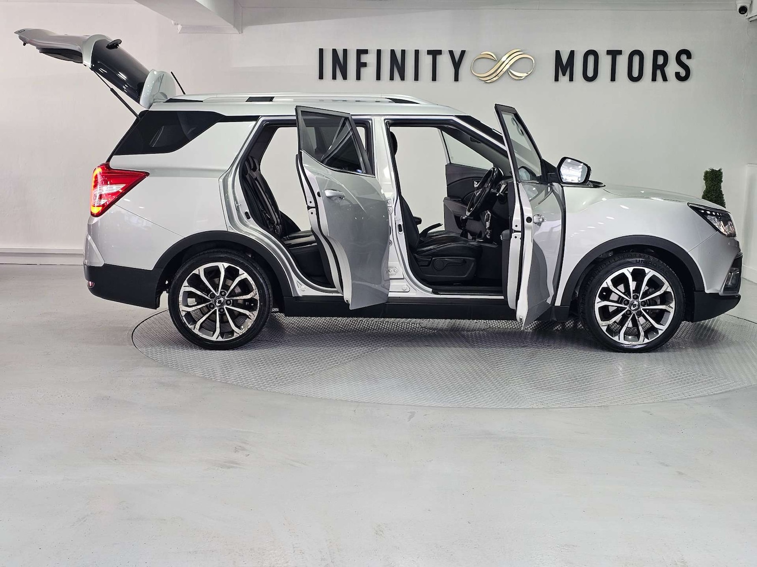 Used Ssangyong Tivoli 2017 for sale - 78068113: Photo 34