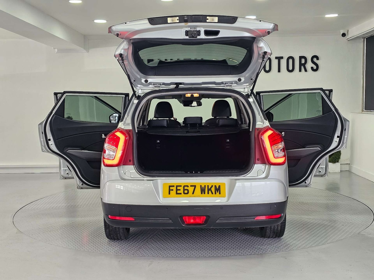 Used Ssangyong Tivoli 2017 for sale - 78068113: Photo 40