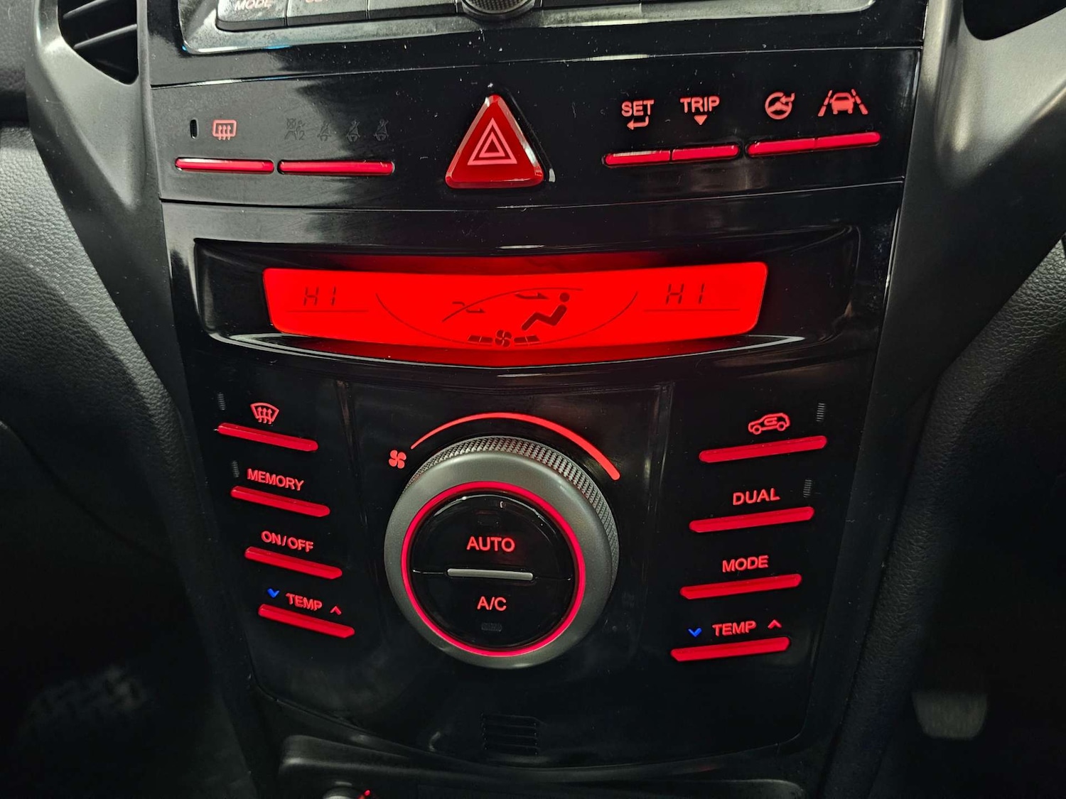 Used Ssangyong Tivoli 2017 for sale - 78068113: Photo 56