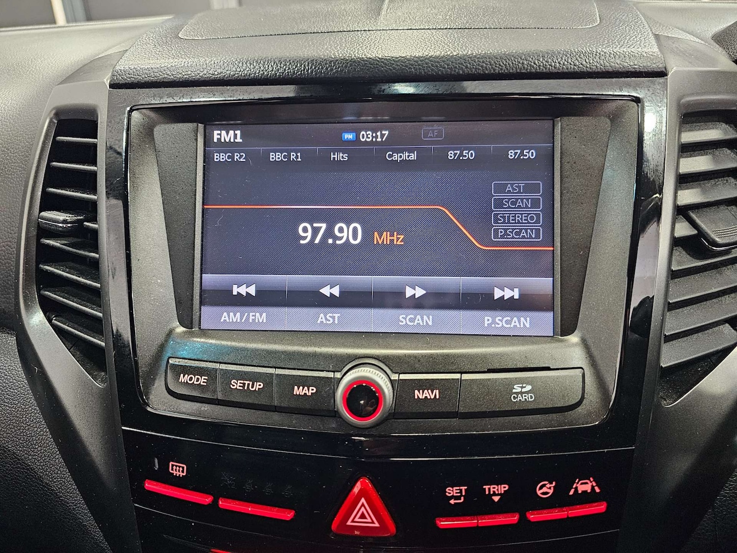 Used Ssangyong Tivoli 2017 for sale - 78068113: Photo 60