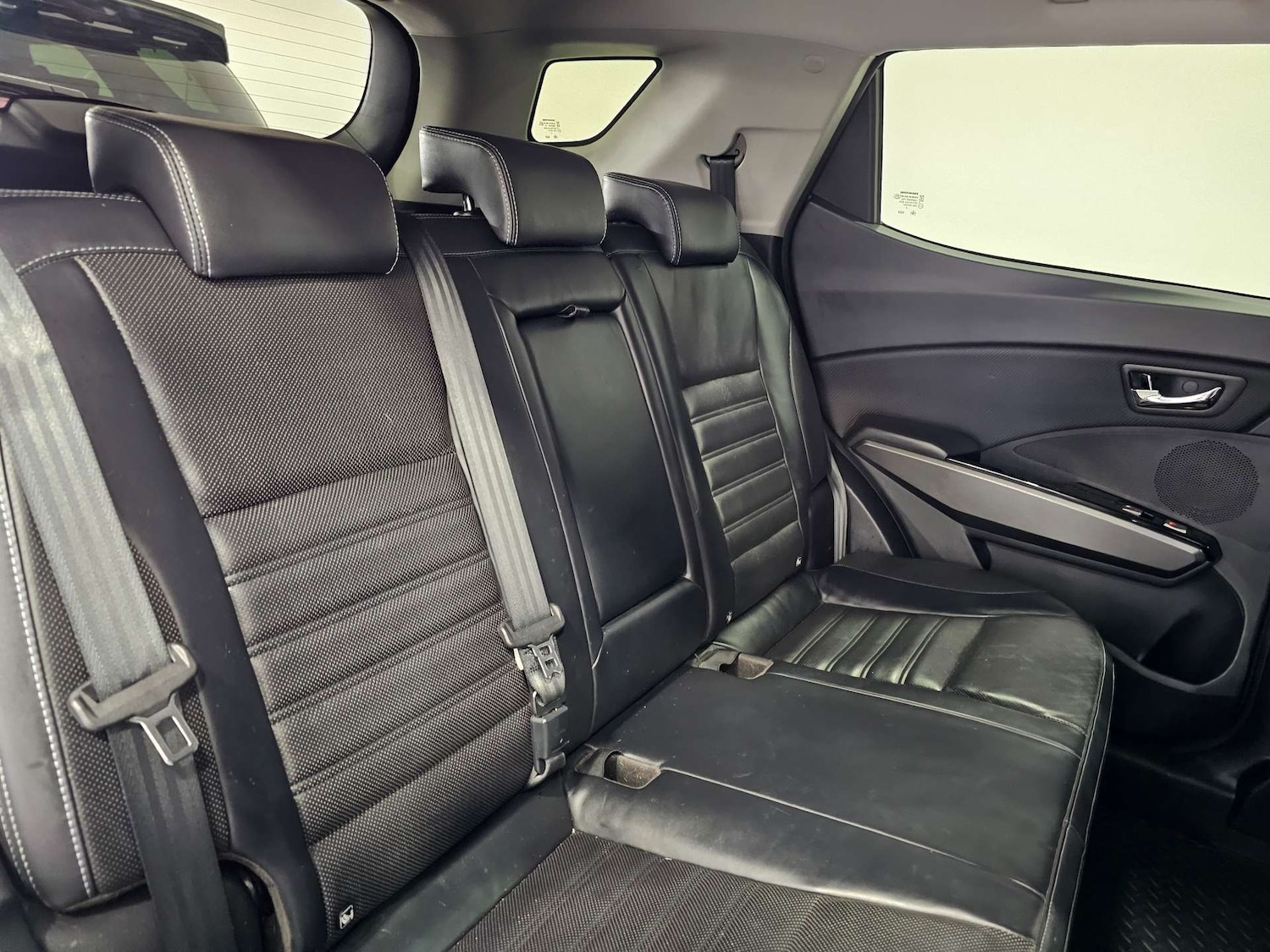 Used Ssangyong Tivoli 2017 for sale - 78068113: Photo 75