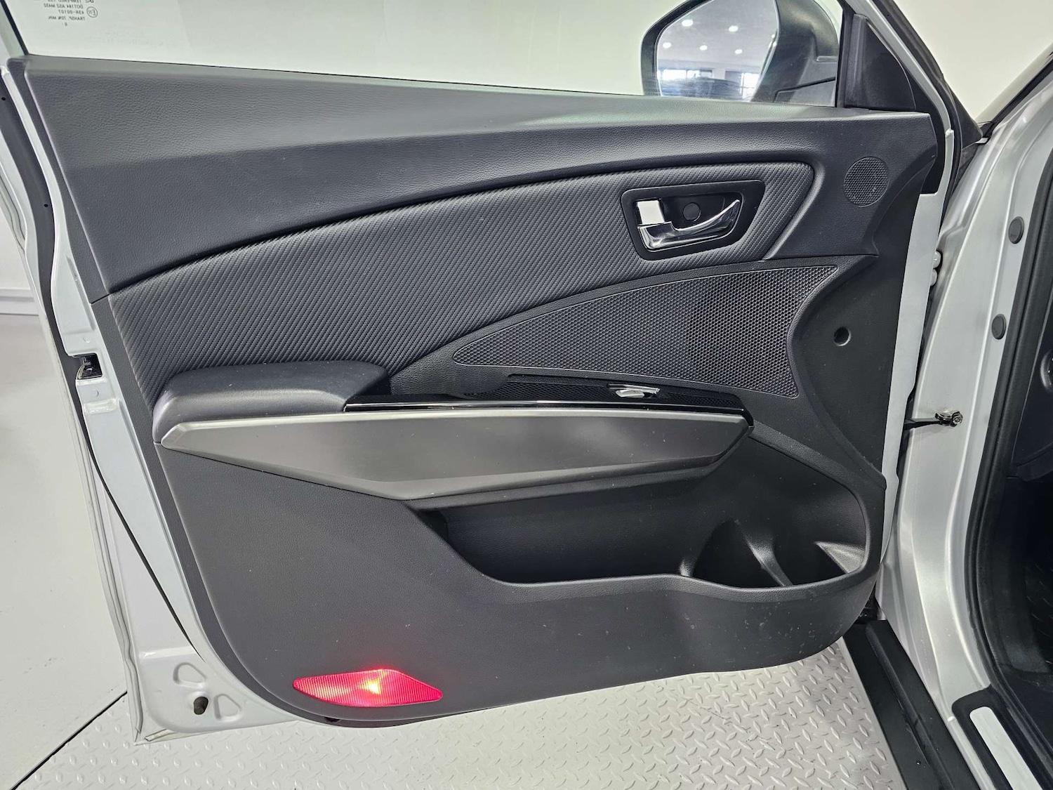 Used Ssangyong Tivoli 2017 for sale - 78068113: Photo 77