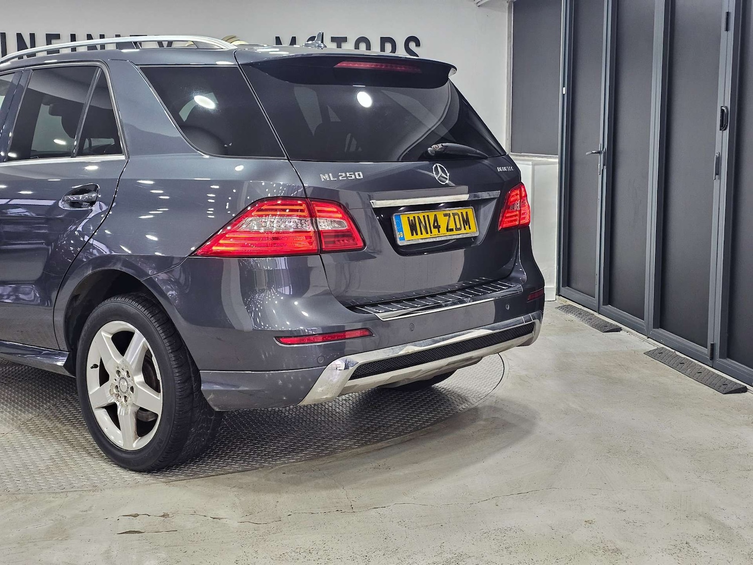 Used Mercedes-Benz M Class 2014 for sale - 76972367: Photo 25