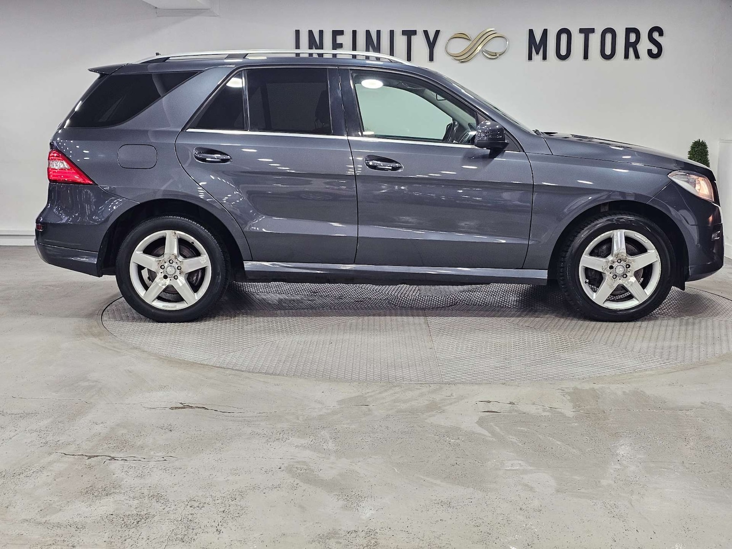 Used Mercedes-Benz M Class 2014 for sale - 76972367: Photo 32