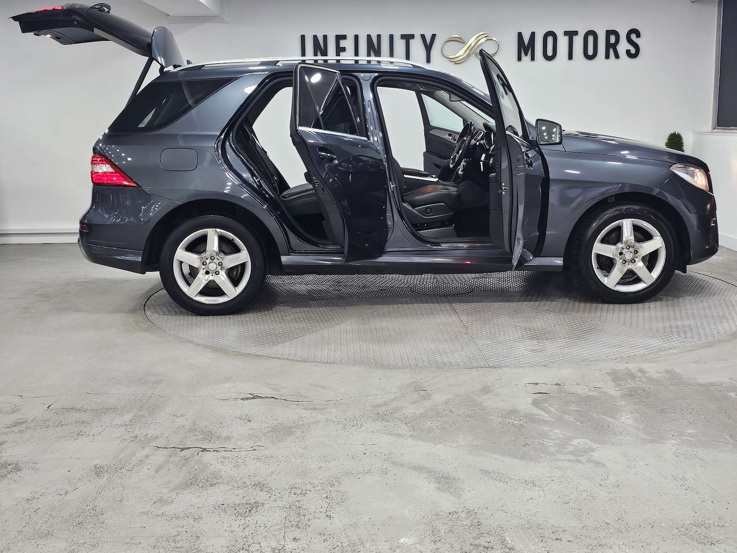 Used Mercedes-Benz M Class 2014 for sale - 76972367: Photo 37