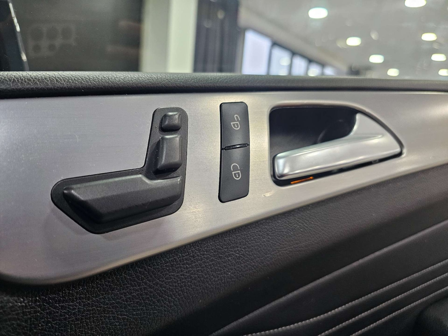 Used Mercedes-Benz M Class 2014 for sale - 76972367: Photo 51