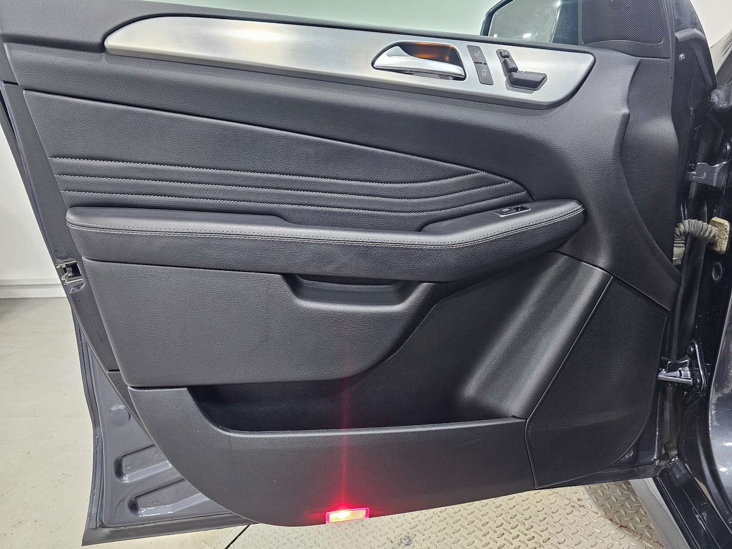 Used Mercedes-Benz M Class 2014 for sale - 76972367: Photo 87