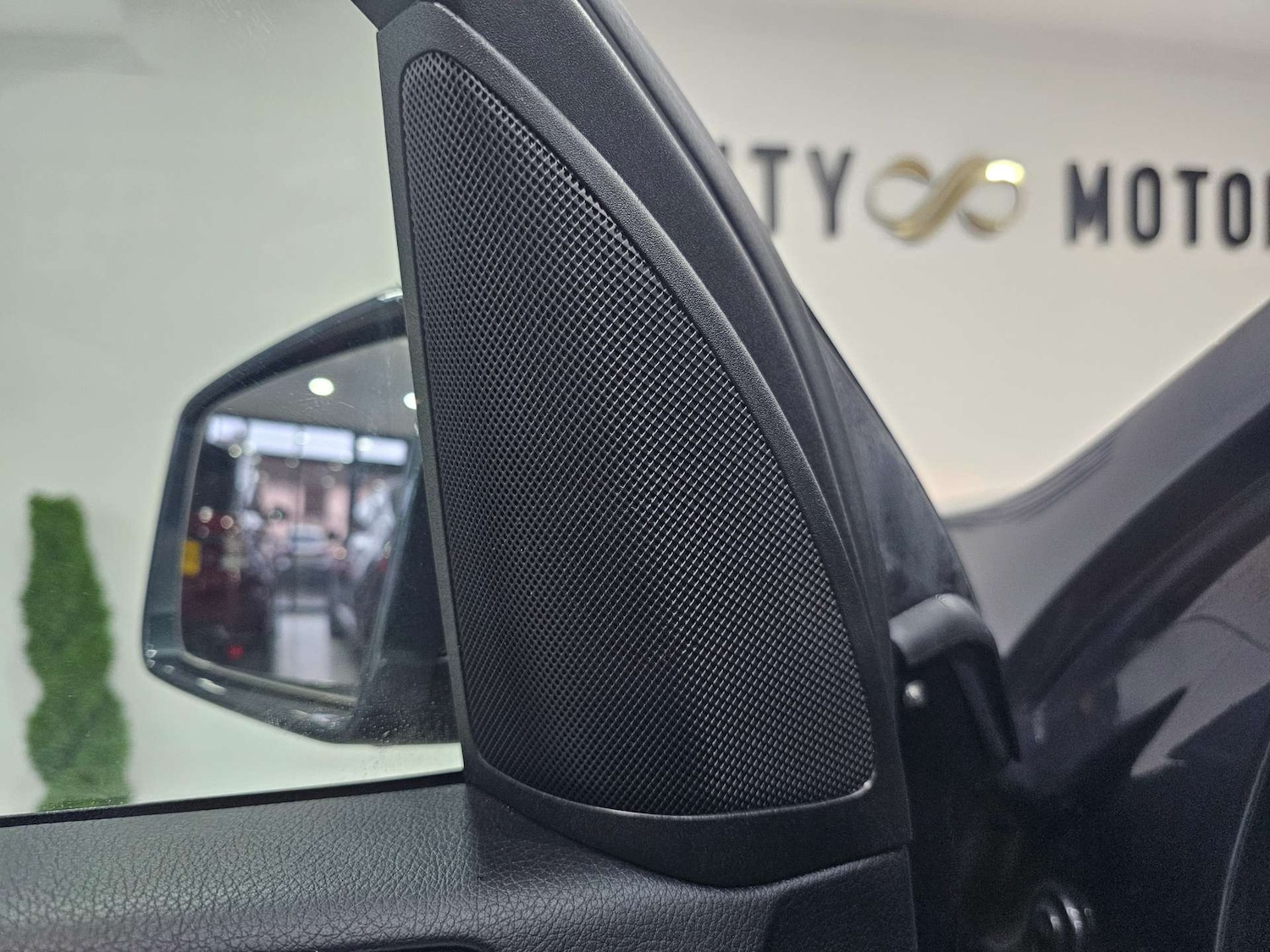 Used Mercedes-Benz M Class 2014 for sale - 76972367: Photo 90