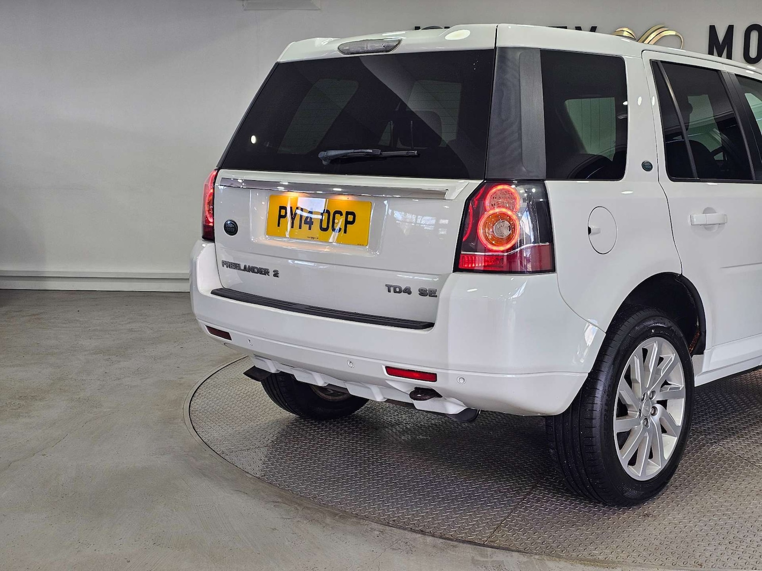 Used Land Rover Freelander 2014 for sale - 77125192: Photo 32